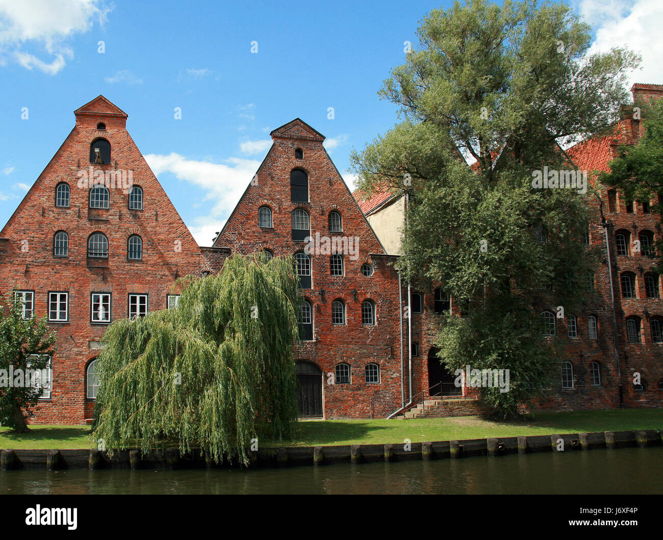 Salzlager auf der Fluss Trave in lbeck Stockfoto