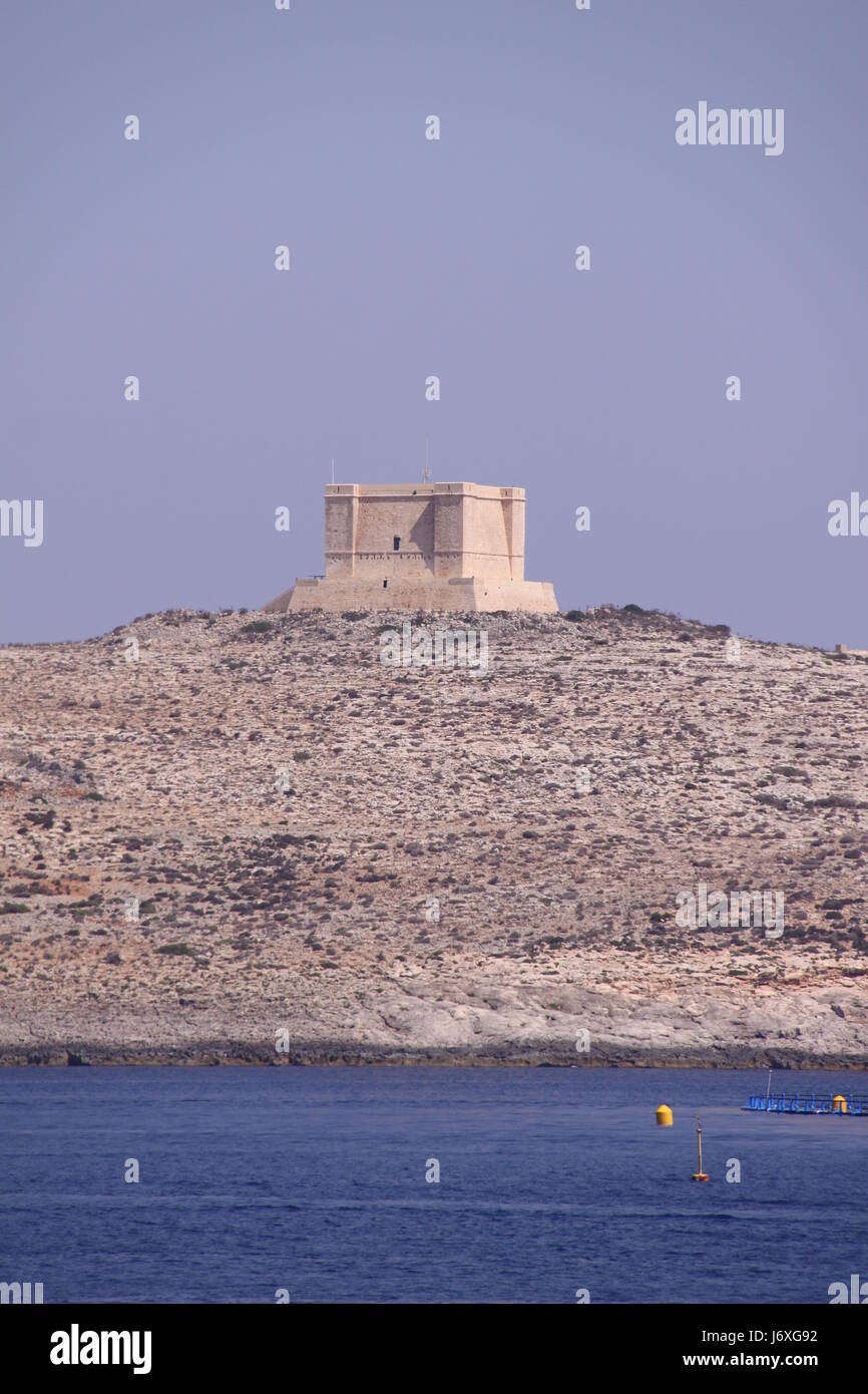 Stein Wasser Mittelmeer Salzwasser Meer Ozean Steinhaus Wachturm Stockfoto
