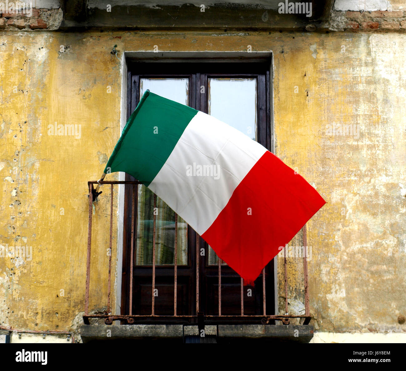 Aprilia Italien Kapuzenjacke - Retro Flagge Design Für Herren & Damen