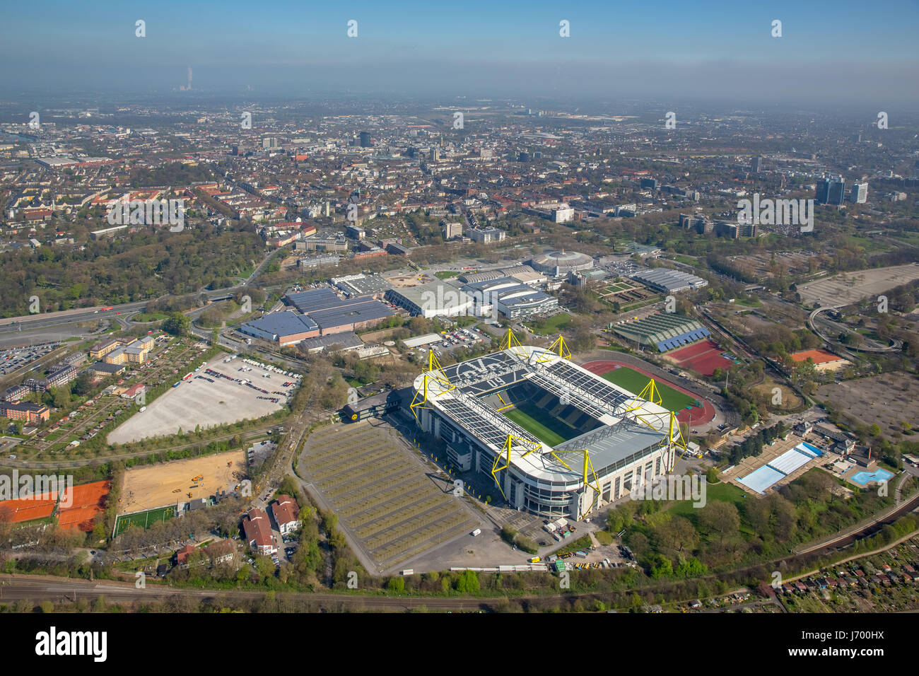 BVB-Stadion, Stadion, Fußball, Westfalenhallen Dortmund Messe, Messegelände, Deutsche Bundesliga, Steigenberger Hotel in der Nähe von SignalIduna Stockfoto