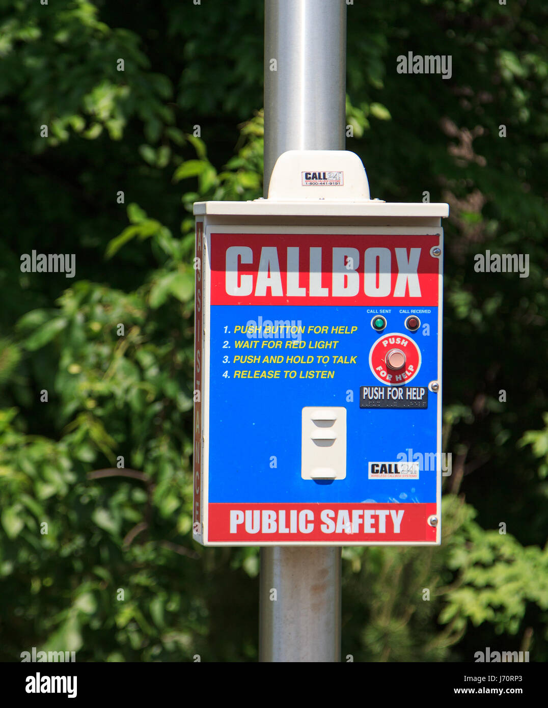 Parkplatz Call Box für die öffentliche Sicherheit Notruf Stockfoto