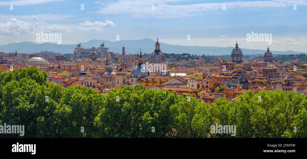 Skyline Panorama der antiken Stadt Rom, vom Schloss von San Angelo, Italien Stockfoto