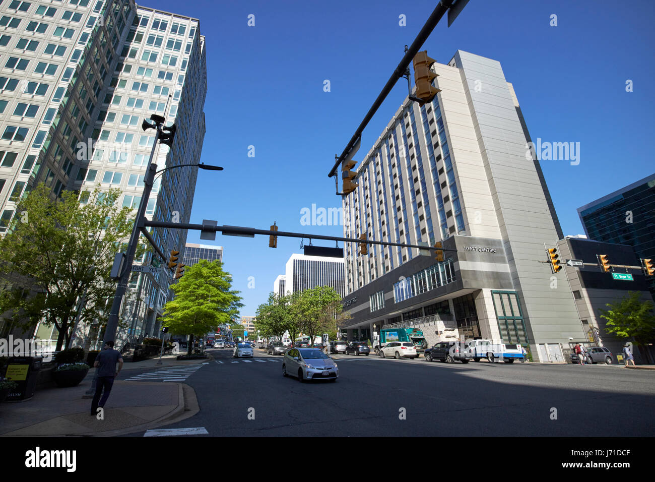 Wilson Boulevard durch Rosslyn Virginia in den Hyatt centric Arlington Washington DC USA Stockfoto