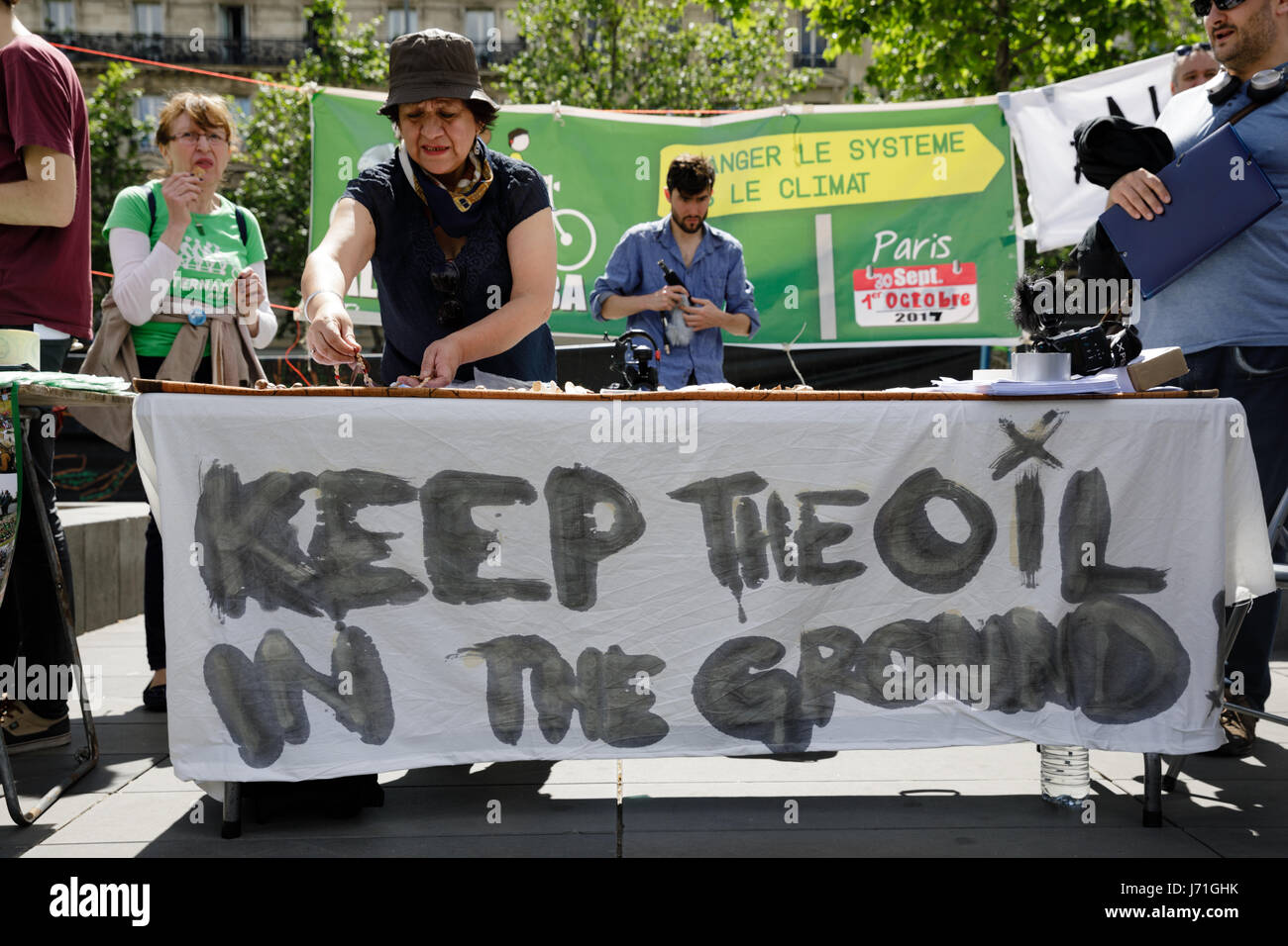 Texaco-Chevron, Paris, Frankreich, 21. Mai 2017 zu protestieren. Stockfoto Texaco-Chevron, Paris, Frankreich, 21. Mai 2017 zu protestieren. Stockfoto