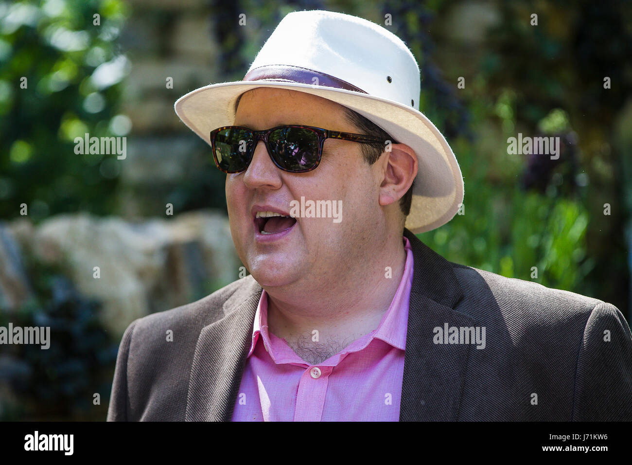 Chelsea London, UK. 22. Mai 2017. RHS Chelsea Flower Show. Komiker und Star der Auto Aktie Peter Kay besucht die 2017 Chelsea Flower Show. Bildnachweis: David Betteridge/Alamy Live-Nachrichten Stockfoto