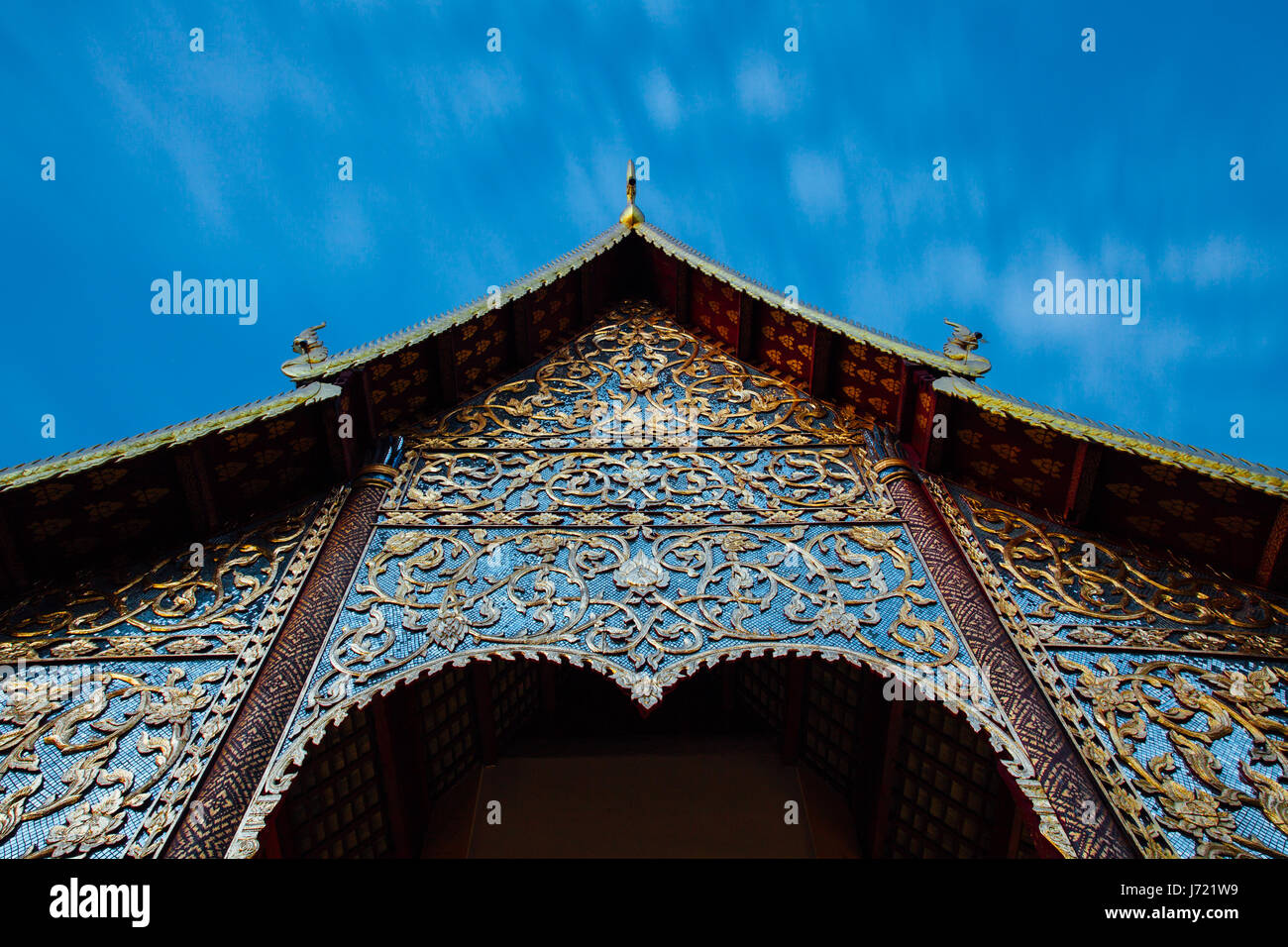 Wat Chiang Man in der Nacht, der älteste Tempel in Chiang Mai, Thailand. Stockfoto