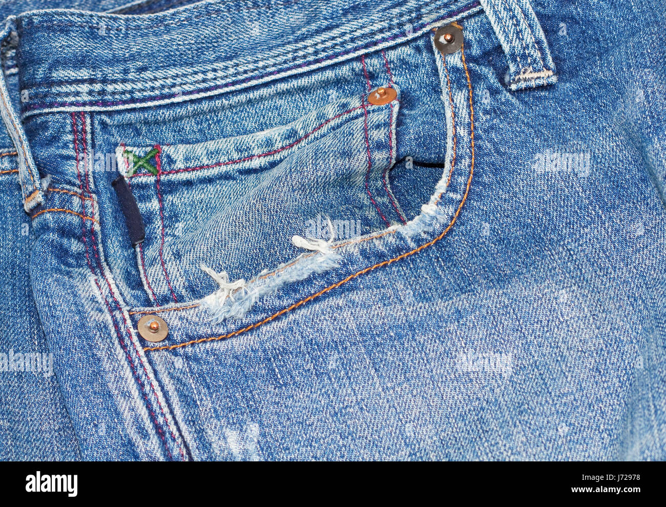 Jeans Hose Jean Hose getragen altmodischen veraltete anachronistisch  Baumwolle Stockfotografie - Alamy