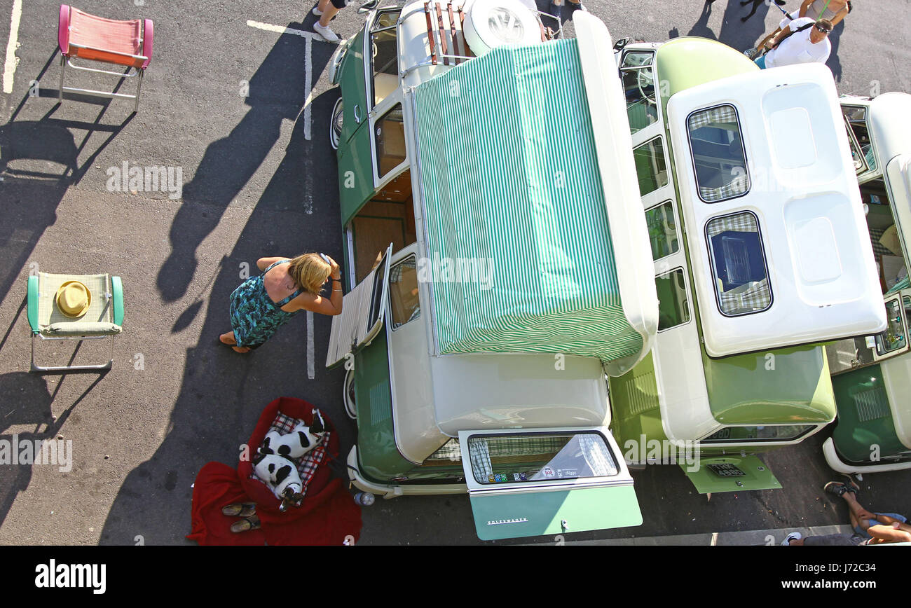 Brighton Breeze VW Camper laufen Stockfoto