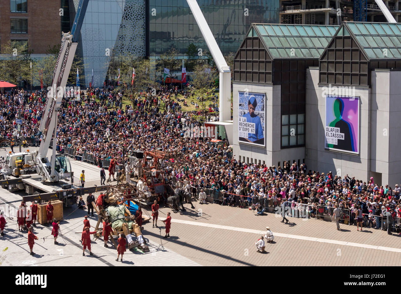 Montreal, CA - 20. Mai 2017: Royal de Luxe Riesen im Rahmen der Gedenkfeiern zum 375-jährigen Jubiläum von Montreal Stockfoto