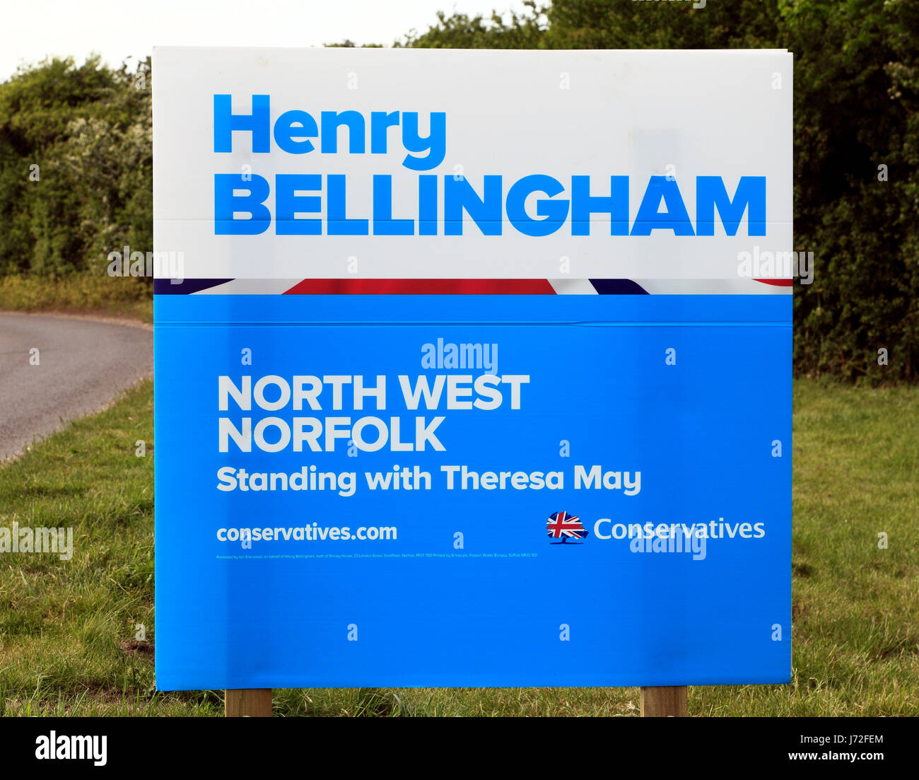 Allgemeine Wahl UK, Juni 2017, Sir Henry Bellingham, konservativen Kandidaten, North West Norfolk Wahlkreis, am Straßenrand Poster, Plakate, Kandidaten Stockfoto
