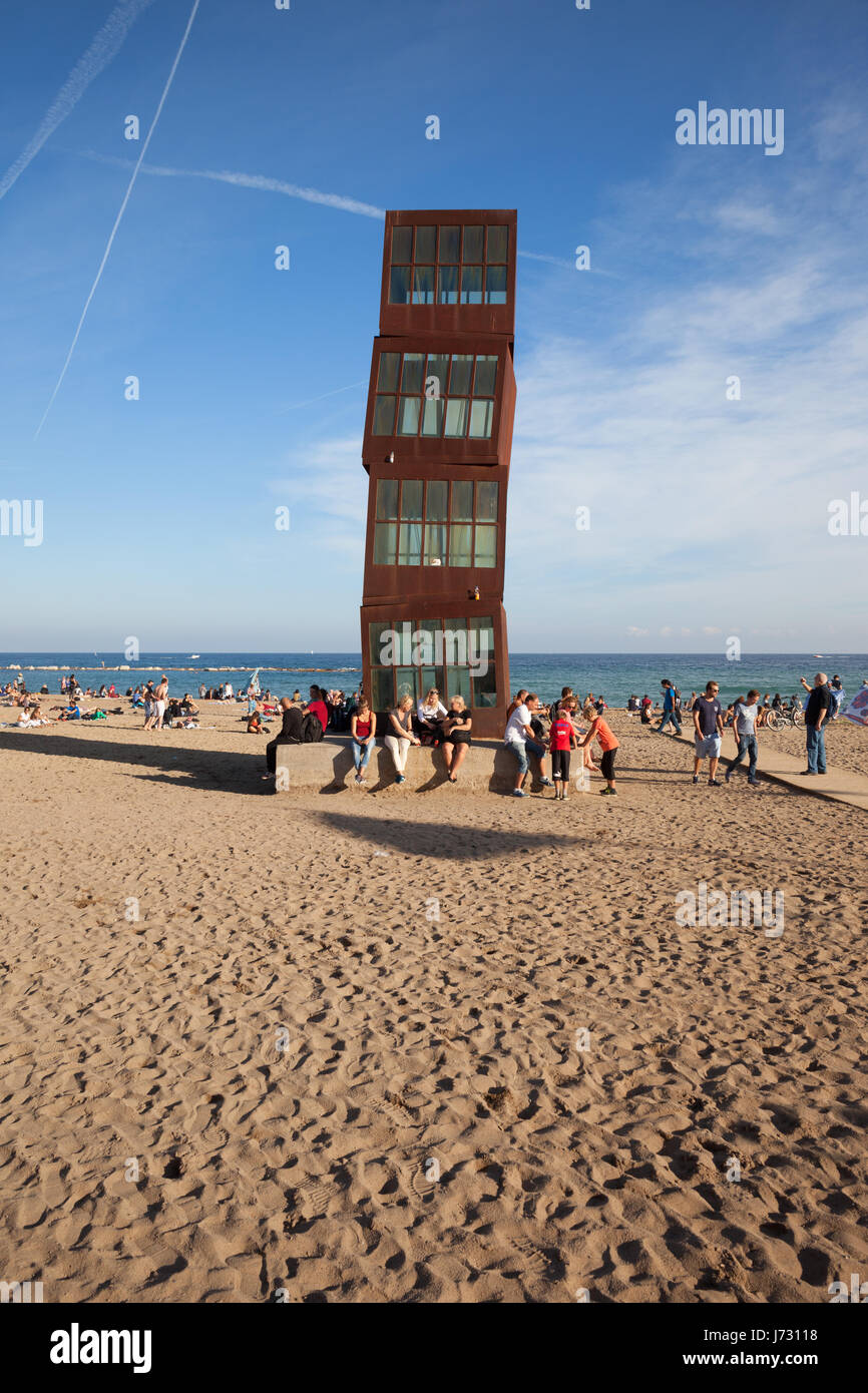 Spanien, Katalonien, Barcelona, Barceloneta Strand, L'Estel Ferit (der Verwundeten Shooting Star) Kunstinstallation von Rebecca Horn Stockfoto