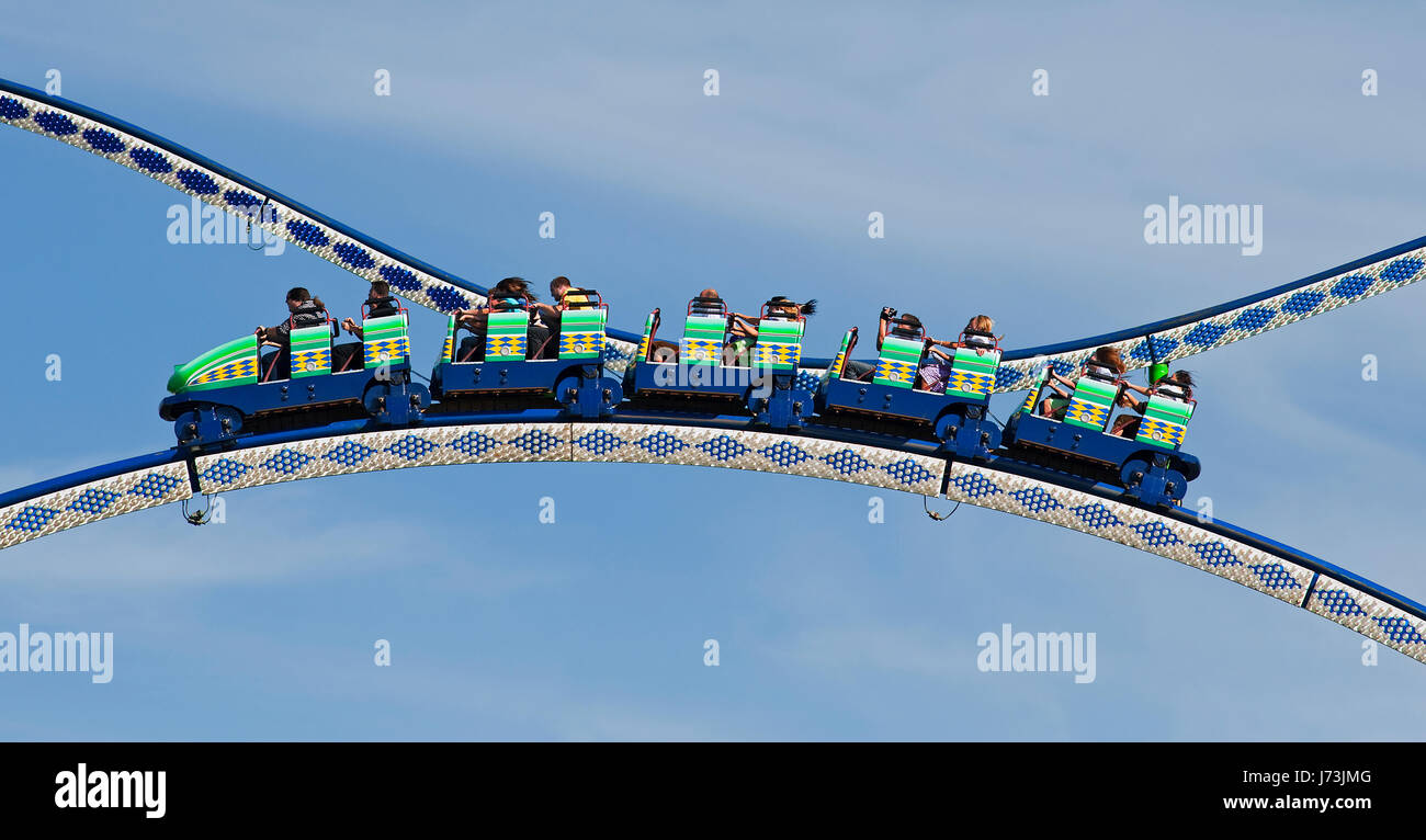 Achterbahn auf dem oktoberfest Stockfoto