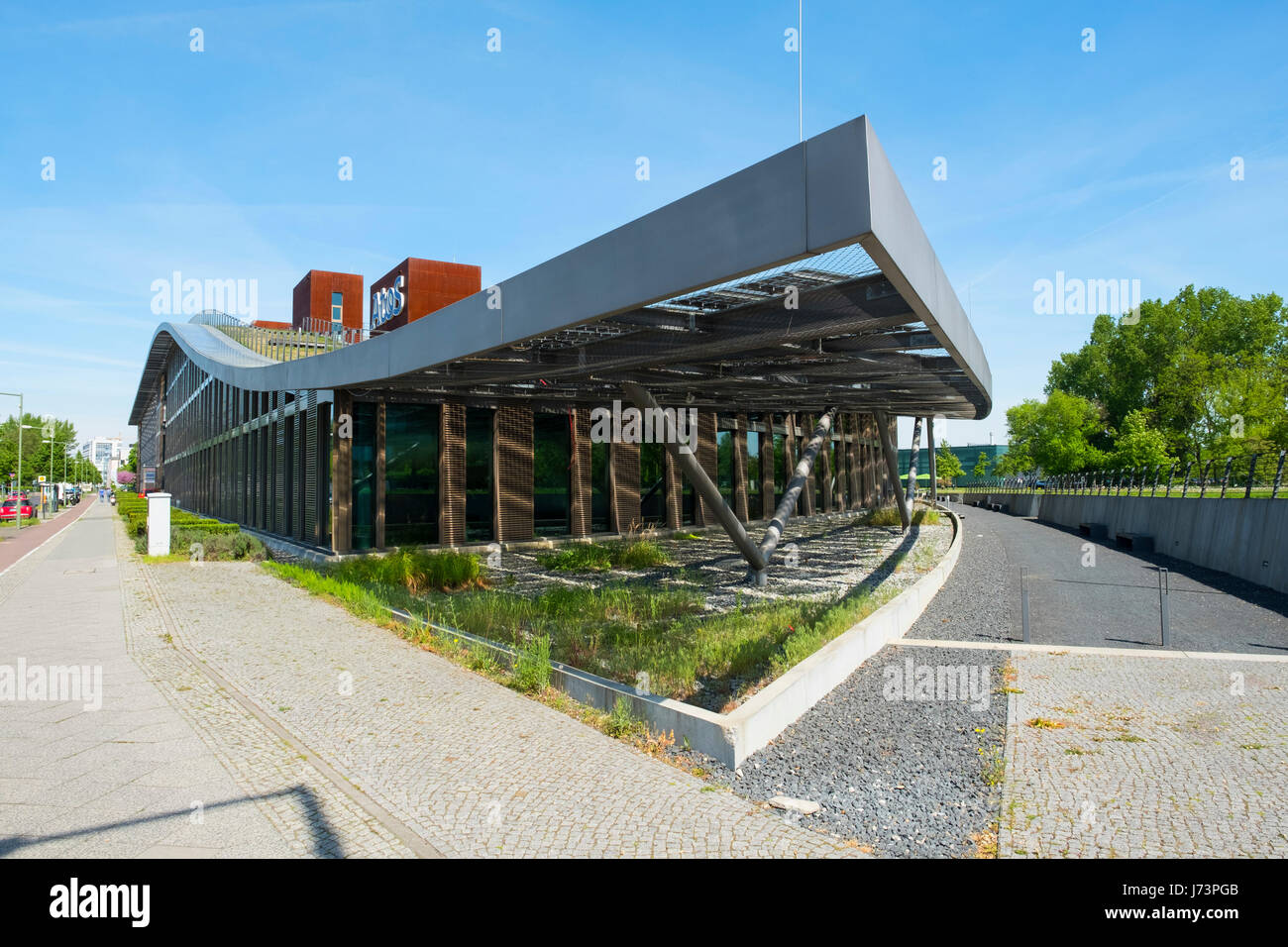 Atos-Gebäude in Adlershof Science and Technology Park Park in Berlin, Deutschland Stockfoto