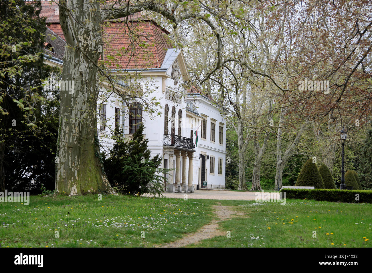 Ungarn-Palast Residenz Denkmal grünen Tourismus romantische Europapark Stockfoto