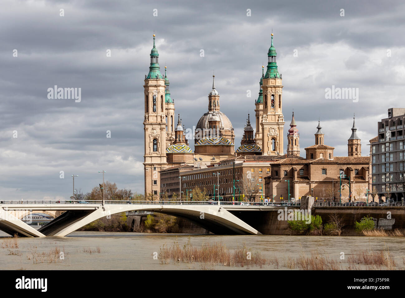 Zaragoza, Spanien - Basilica de Nuestra Senora del Pilar Stockfoto