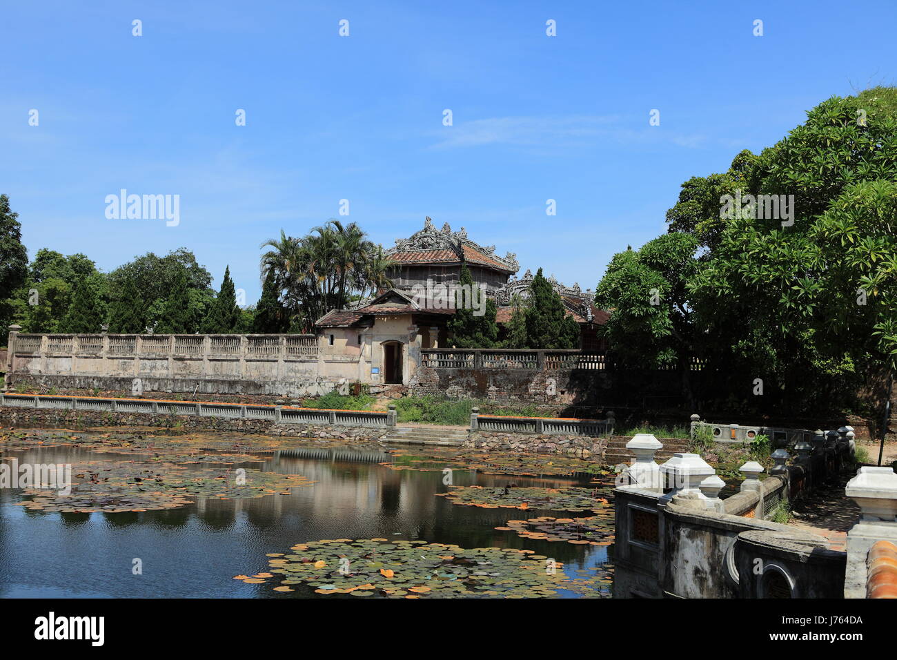 Asien-Vietnam-Vietnam Palast Gebäude Denkmal Kunst Kultur Park Asia bridge Stockfoto