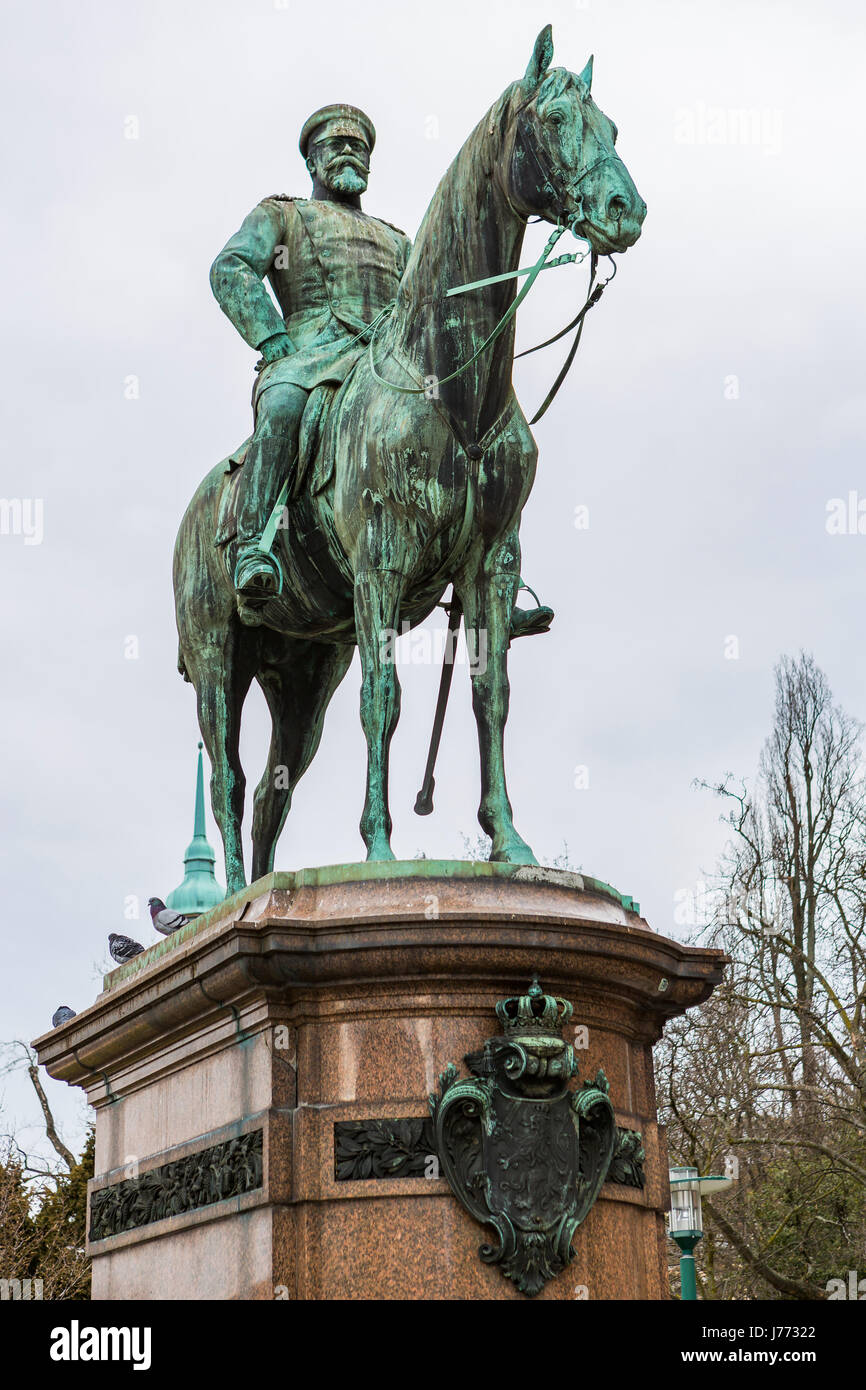 Reiterstatue von Louis IV, Großherzog von Hessen, (Ludwig IV., Friedrich Wilhelm Ludwig IV. Karl von Hessen Und Bei Rhein, Grossherzog von Hessen un Stockfoto