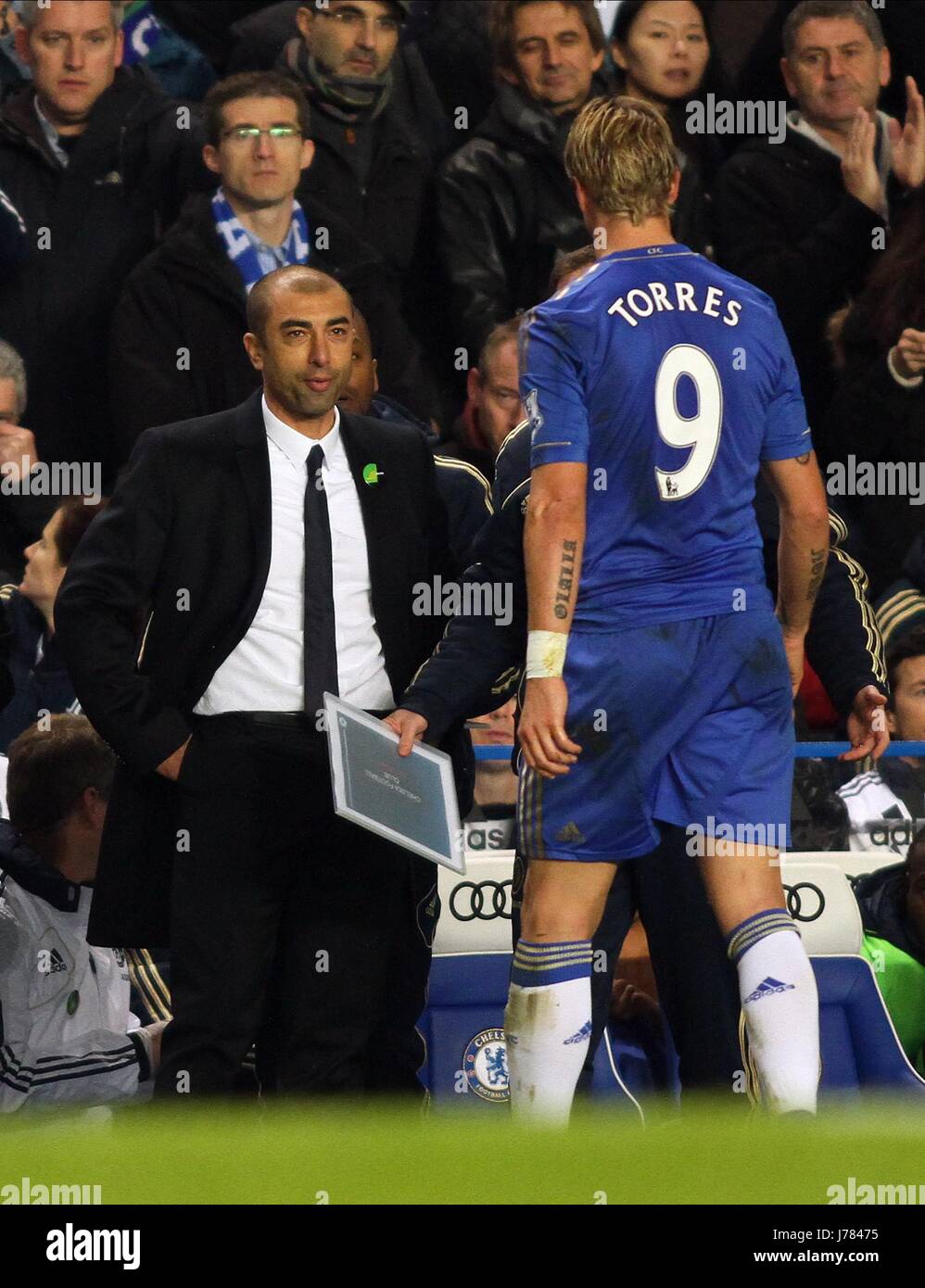 ROBERTO DI MATTEO Uhren Farn CHELSEA V MANCHESTER LONDON ENGLAND UK 28. Oktober 2012 Vereinigtes Stockfoto