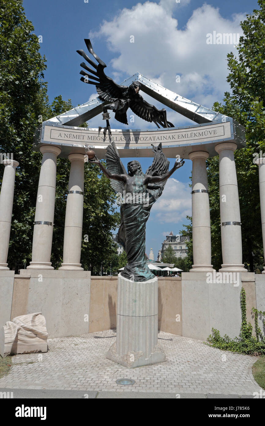 Denkmal für die Opfer der deutschen Besatzung, Platz der Freiheit, Budapest, Ungarn. Stockfoto