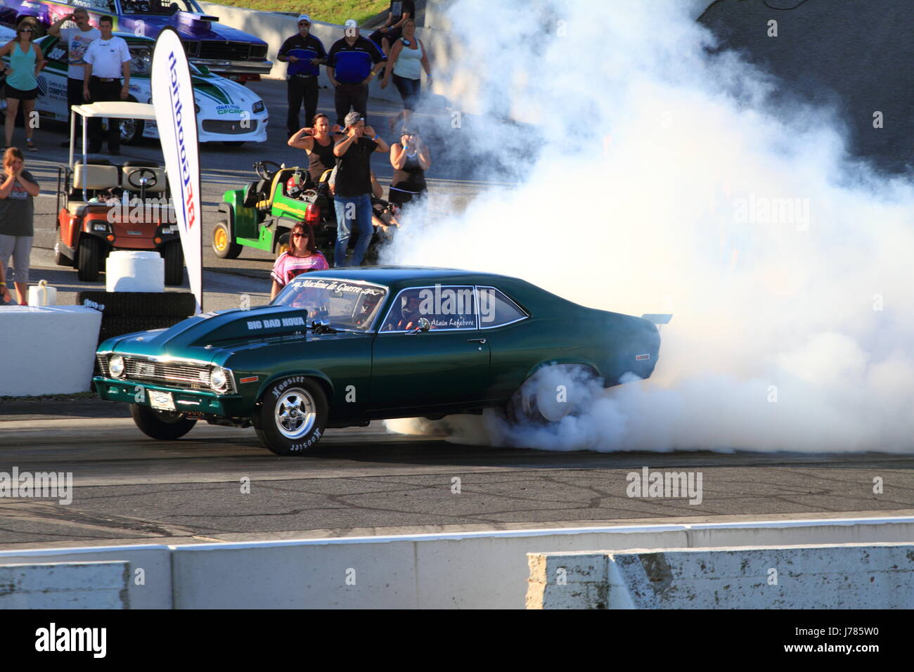 Quebec, Kanada. Ein Chevy Nova drag racing Stockfoto