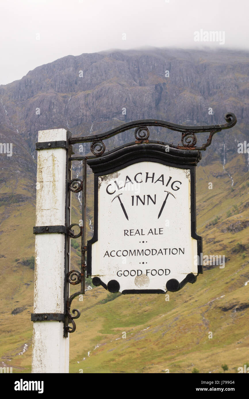 Clachaig Inn Pub Schild, Glencoe, Scotland, UK Stockfoto