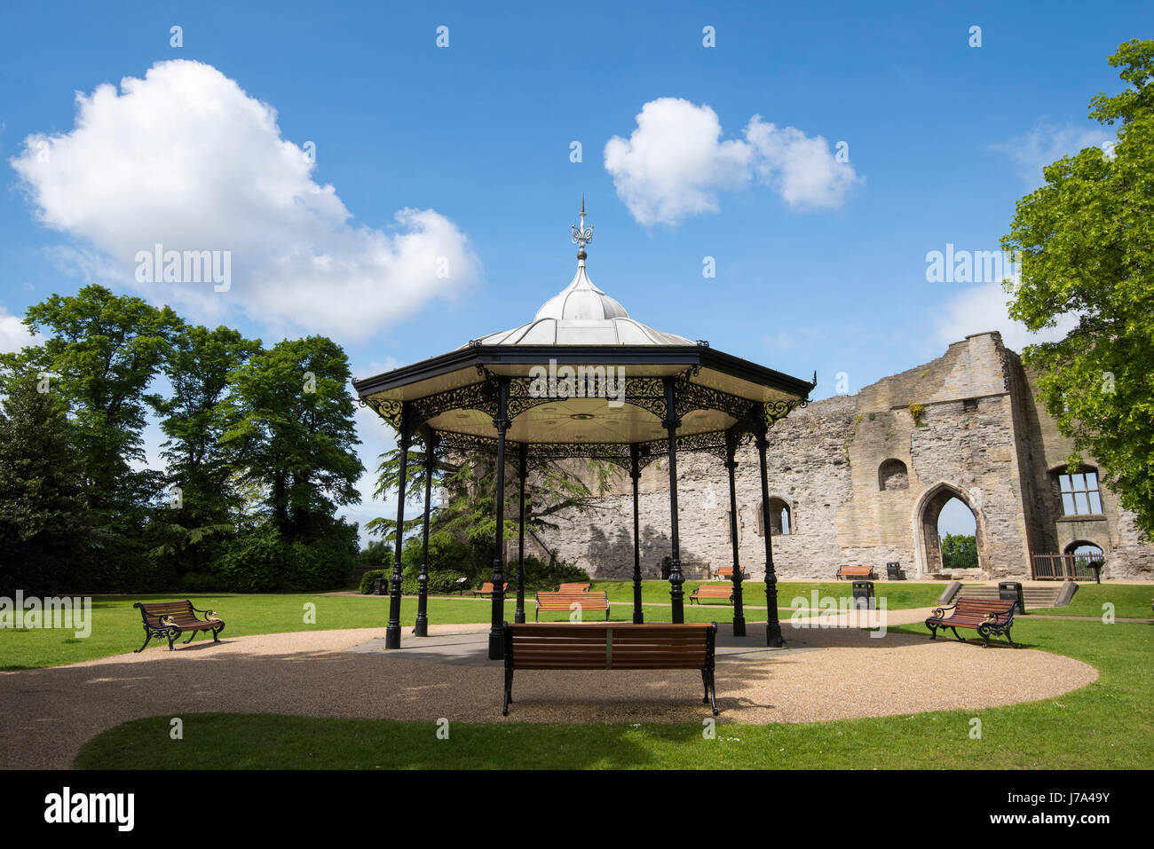 Newark-Schloss und Schlossgarten, Newark auf Trent Nottinghamshire England UK Stockfoto