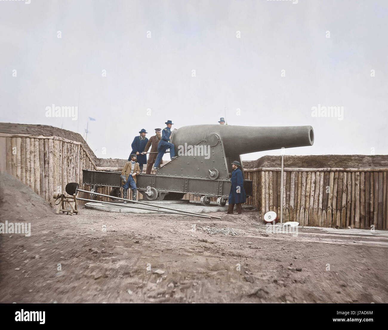 Kanone montiert im Fort am Akku Rodger während Amerikanischer Bürgerkrieg. Stockfoto