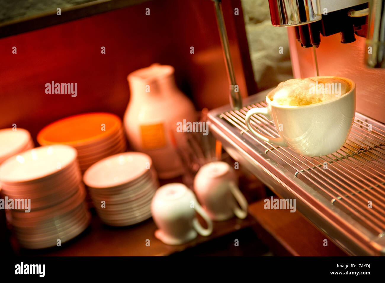 Cappuccino-Maschine Stockfoto
