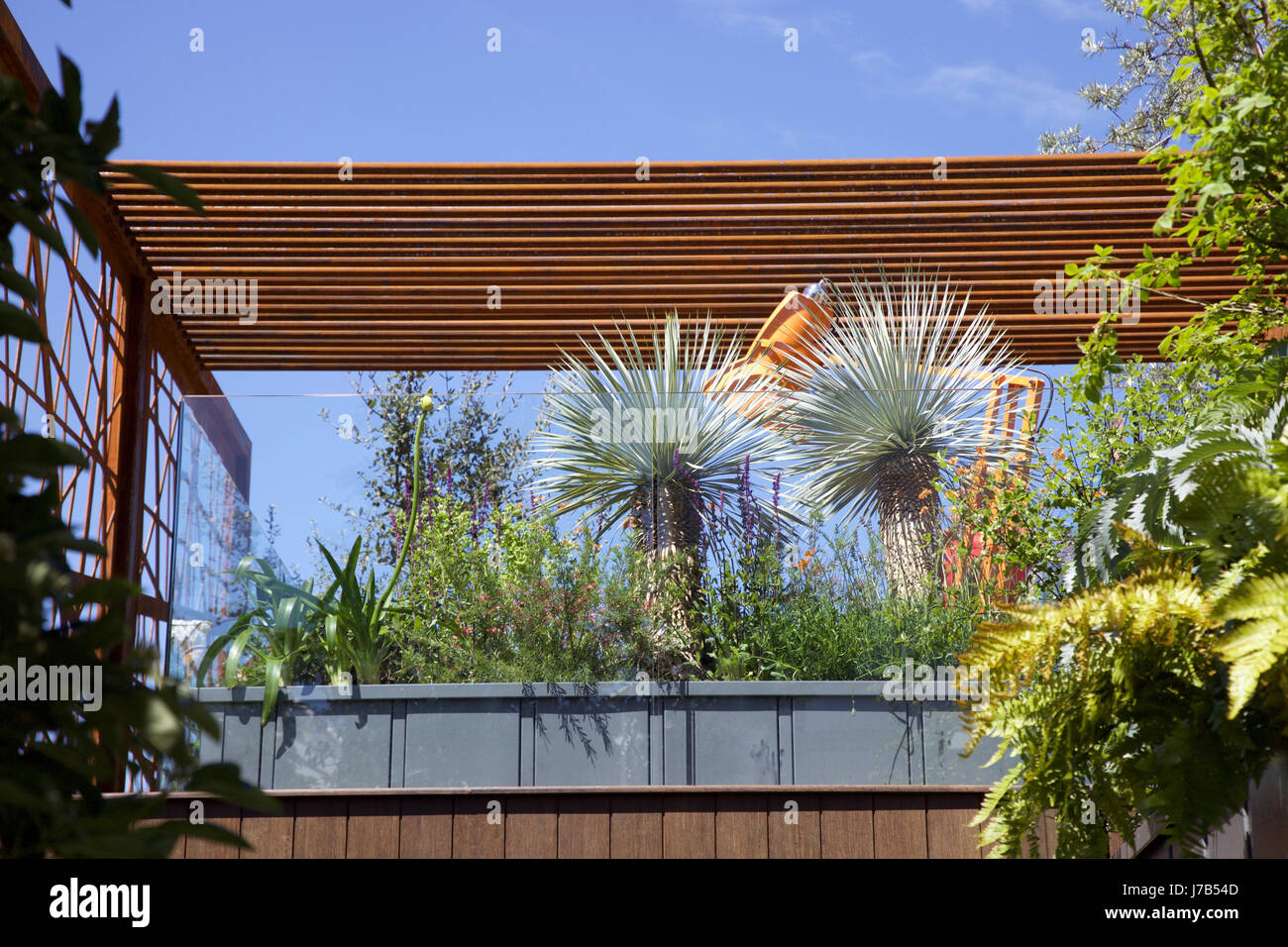 Stadt leben, frische Garten für Chlesea 2107 von Kate Gould entworfen Stockfoto