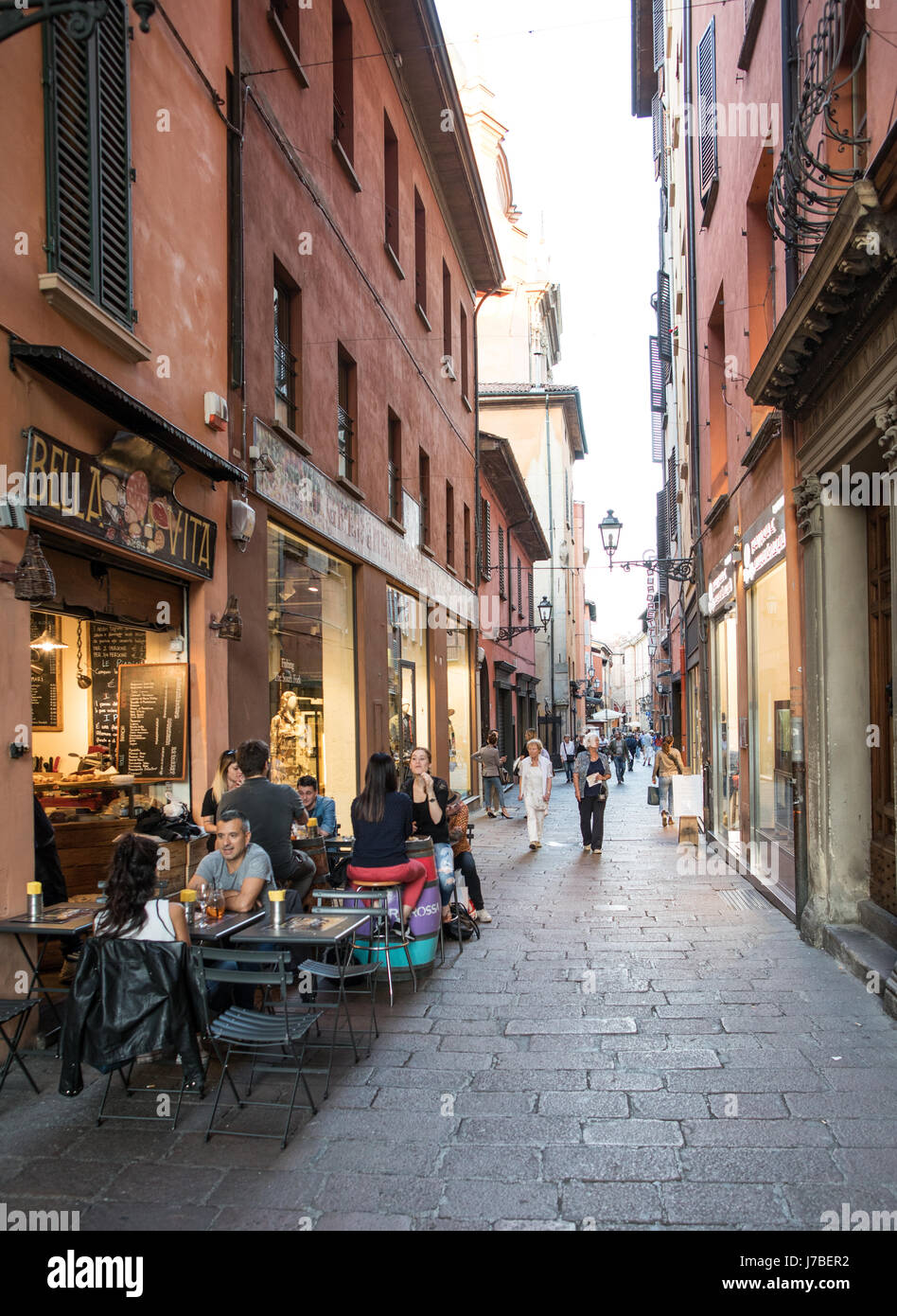 Traditionellen engen Gassen In Bologna Italien Stockfoto