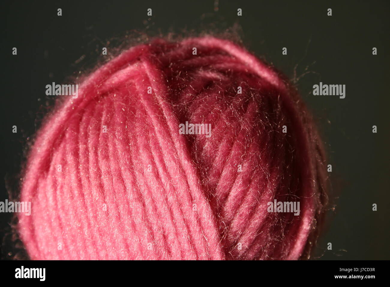 Wollfaden stricken Fäden Fasern Fasern Ball aus Wolle Handarbeiten Freizeit kostenlos Stockfoto