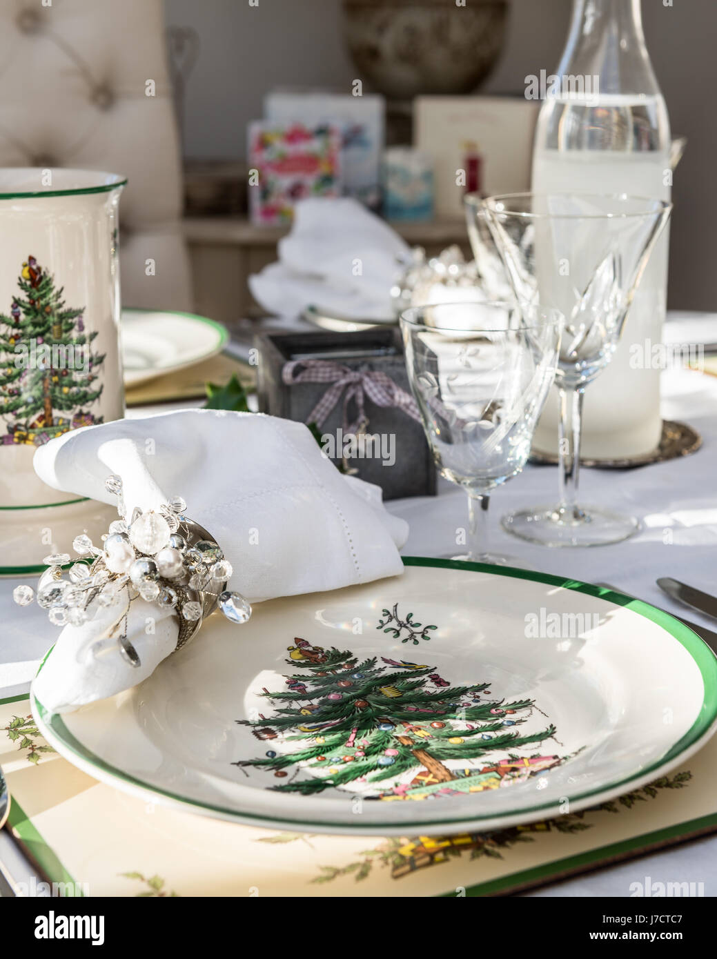 Weihnachten Esszimmer, Tisch Detail im 18. Jahrhundert Georgian home Stockfoto