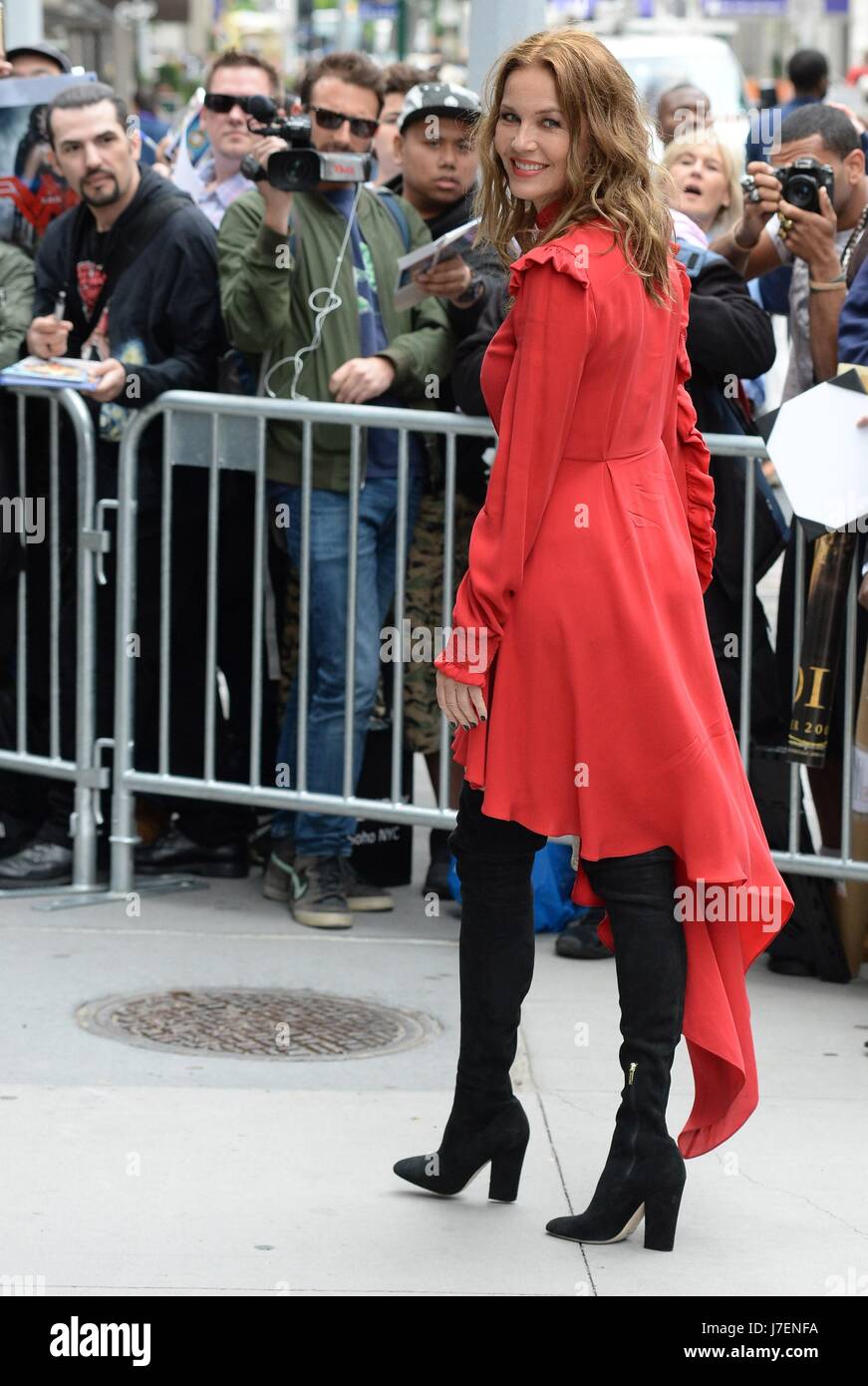 Connie Nielsen unterwegs für Promi-Schnappschüsse - di, New York, NY 23. Mai 2017. Foto von: Kristin Callahan/Everett Collection Stockfoto