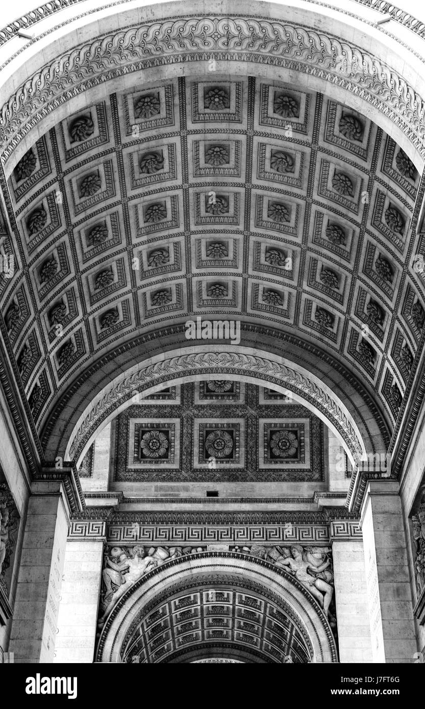 Monument Denkmal Steinbogen Bogen Europa Krieg Paris Frankreich Baustil Stockfoto