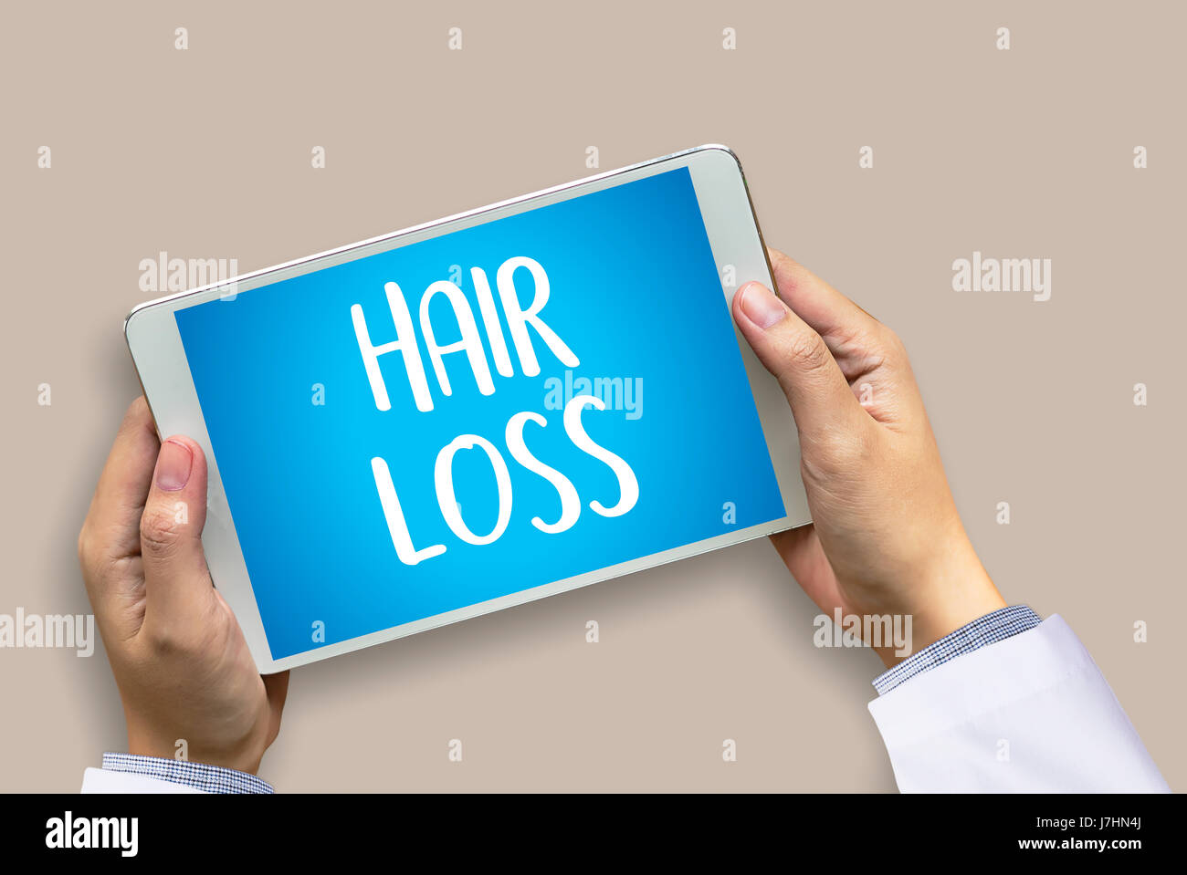Alopezie Luftbehandlung Verlust Haircare Medizin Glatze, Haar-Verlust-Symptome ALOPEZIE Männerkopf Stockfoto