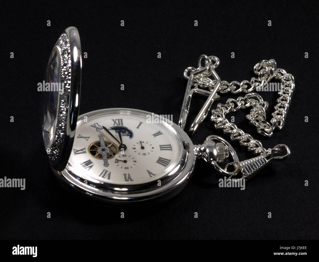 Uhr Silber Zeit Kette Tasche Uhr Uhrkette historische optional Antik  Stockfotografie - Alamy