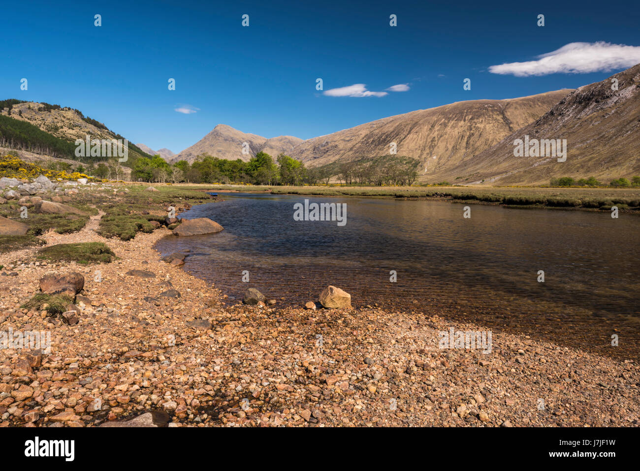 Loch Etive an einem schönen sonnigen Frühlingstag. Diese abgeschiedenen Bergtal ist in Schottland, Großbritannien. Stockfoto