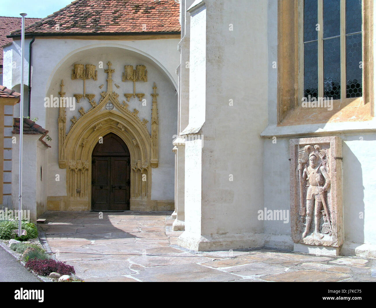 Diese Referenz markiert ein spezifisches Ereignis oder eine Aufzeichnung vom 6. September 2005 über die dem Heiligen Johannes geweihte Pfarrkirche Radkersburg. Sie bezieht sich wahrscheinlich auf ein Ereignis, einen Gottesdienst oder eine historische Aufzeichnung, die mit der Kirche in Zusammenhang steht. Stockfoto Diese Referenz markiert ein spezifisches Ereignis oder eine Aufzeichnung vom 6. September 2005 über die dem Heiligen Johannes geweihte Pfarrkirche Radkersburg. Sie bezieht sich wahrscheinlich auf ein Ereignis, einen Gottesdienst oder eine historische Aufzeichnung, die mit der Kirche in Zusammenhang steht. Stockfoto