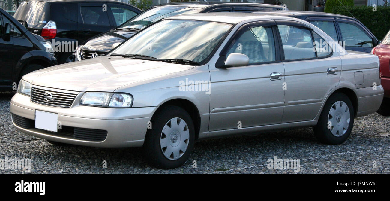 2002 2004 NISSAN SUNNY Stockfoto