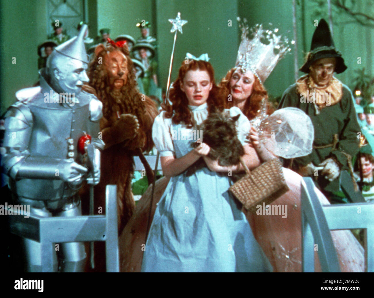 Der Zauberer von Oz (1939) BERT LAHR JACK HALEY JUDY GARLAND BILLIE BURKE RAY BOLGER VICTOR FLEMING (DIR) MGM/MOVIESTORE COLLECTION LTD. Stockfoto