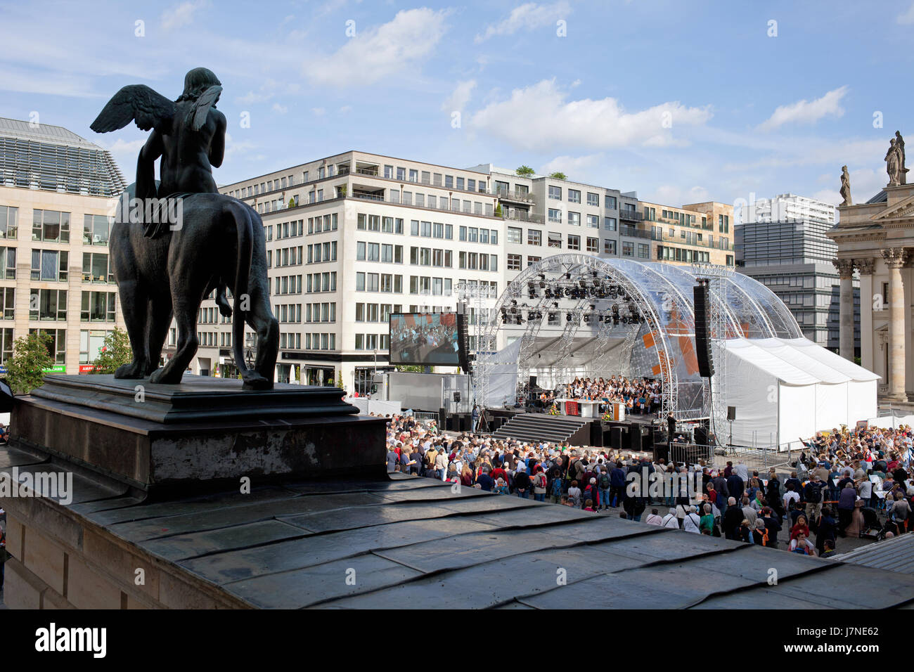 Simon Becker/le pictorium - deutsche evangelische Kirche (kirchentag) 2017 in Berlin - 25/05/2017 - Deutschland/Berlin/Berlin - Deutsche a-capella-Gruppe Wise Guys sie ein Konzert während der kirchentag 2017 am Brandenburger Tor in Berlin. Stockfoto