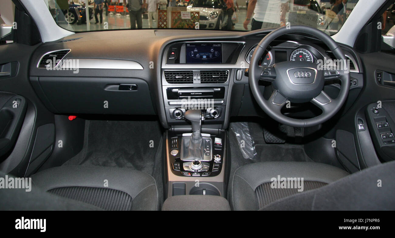 Audi A4 B8 2012 Innenraum Stockfoto