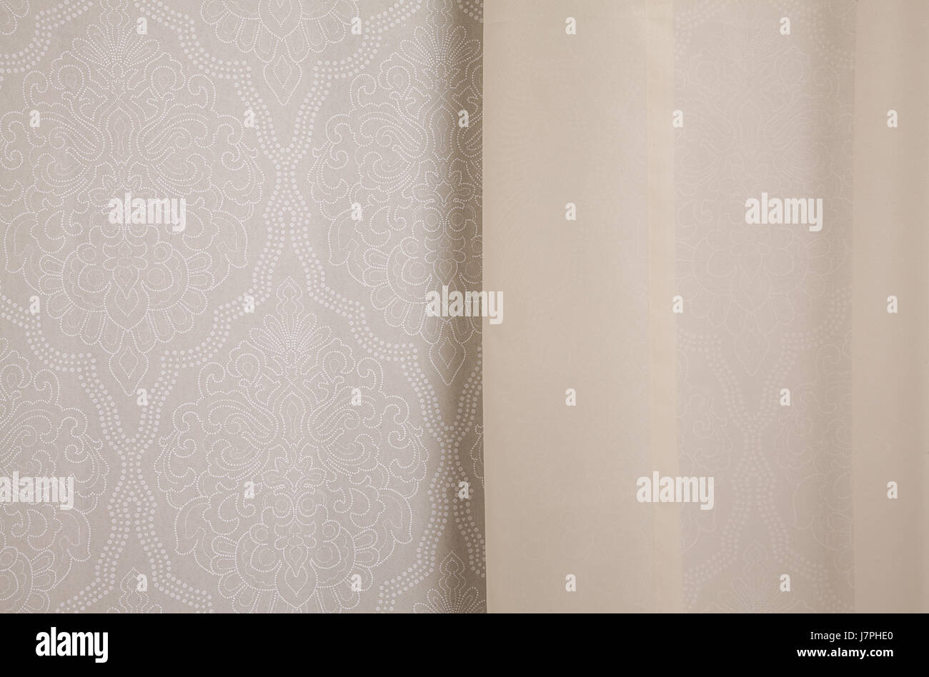 Zusammenfassung der neuen transparenten Vorhang und dekorative Tapeten. Stockfoto