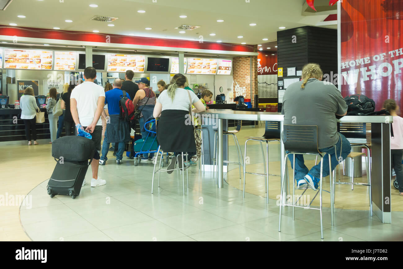 Burger King in Flughafenterminal Stockfotografie Alamy