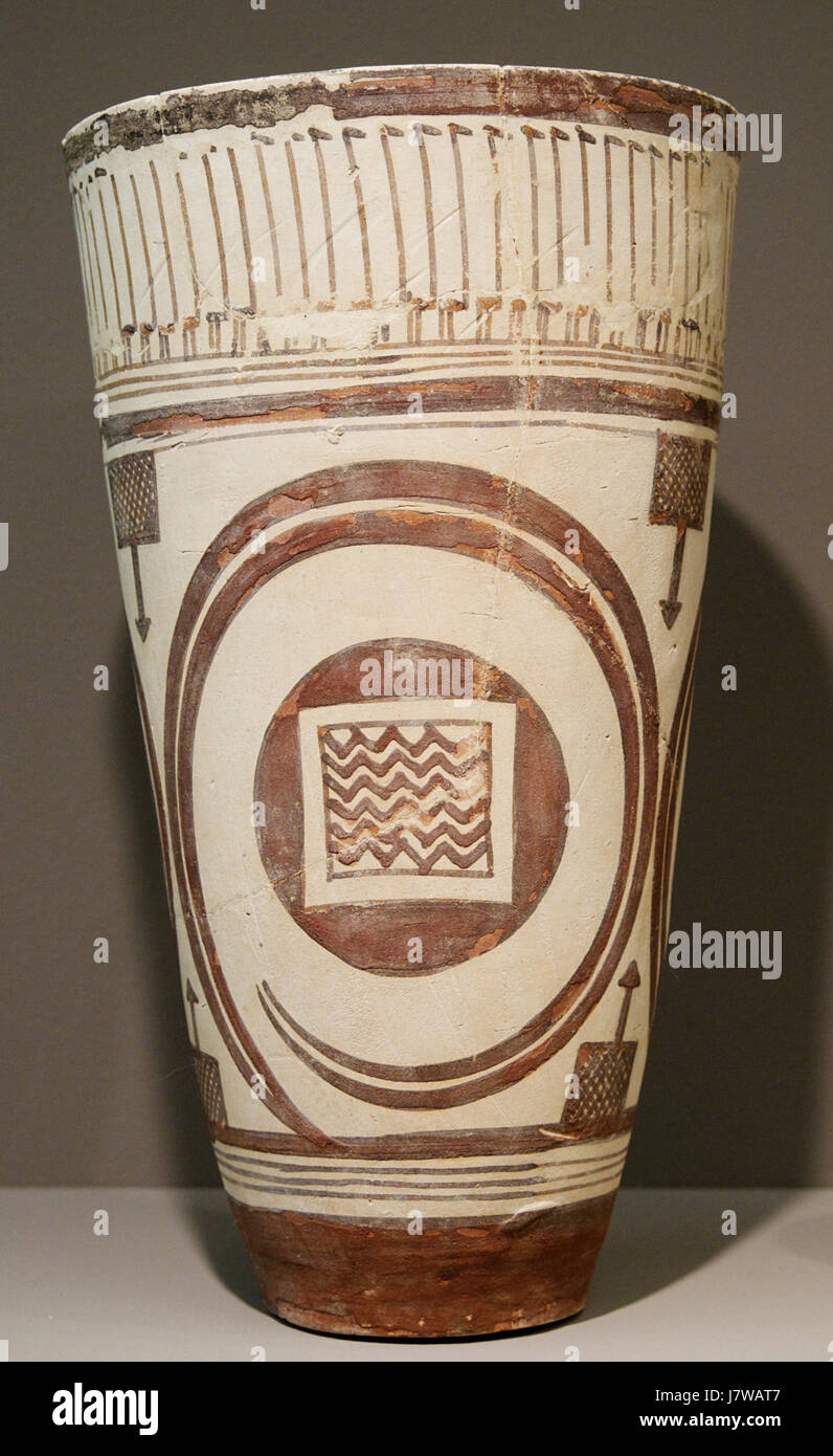 Dieser Titel bezieht sich auf ein bestimmtes Objekt, den Bushel-Steinbock, ein Artefakt, das im Louvre untergebracht ist. Es handelt sich wahrscheinlich um ein Stück von historischer oder künstlerischer Bedeutung, das möglicherweise kulturelles Erbe oder antike Kunst repräsentiert. Stockfoto