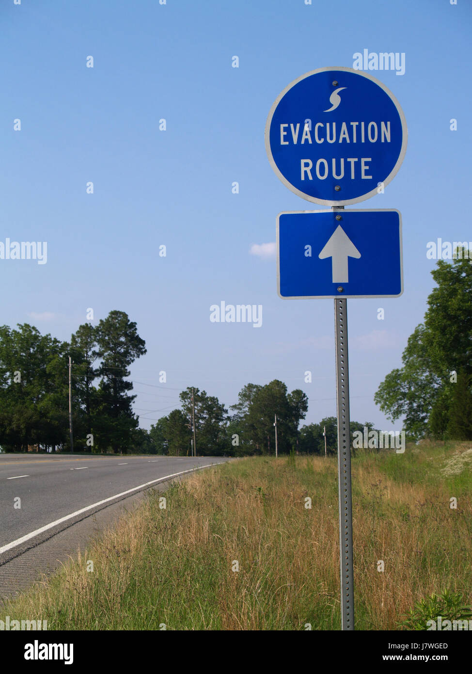 Notfall Route Autobahn Katastrophe Zeichen Hurrikan Evakuierung Autobahn Straße Stockfoto