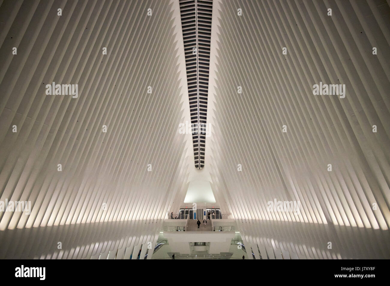 World Trade Center Verkehrsknotenpunkt und Einkaufszentrum Westfield World Trade Center bekannt als das Oculus New York Vereinigte Staaten Stockfoto