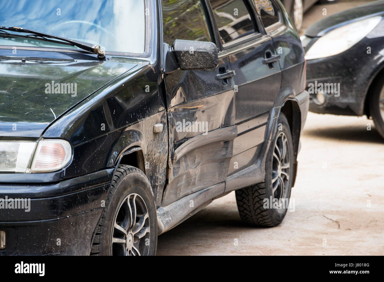 Beschädigtes Autotür Stockfoto