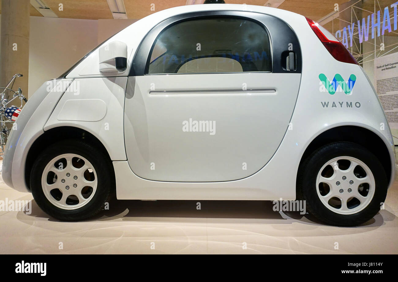 Waymo selbstfahrende Auto (früher Google) im Museum Display, London Stockfoto