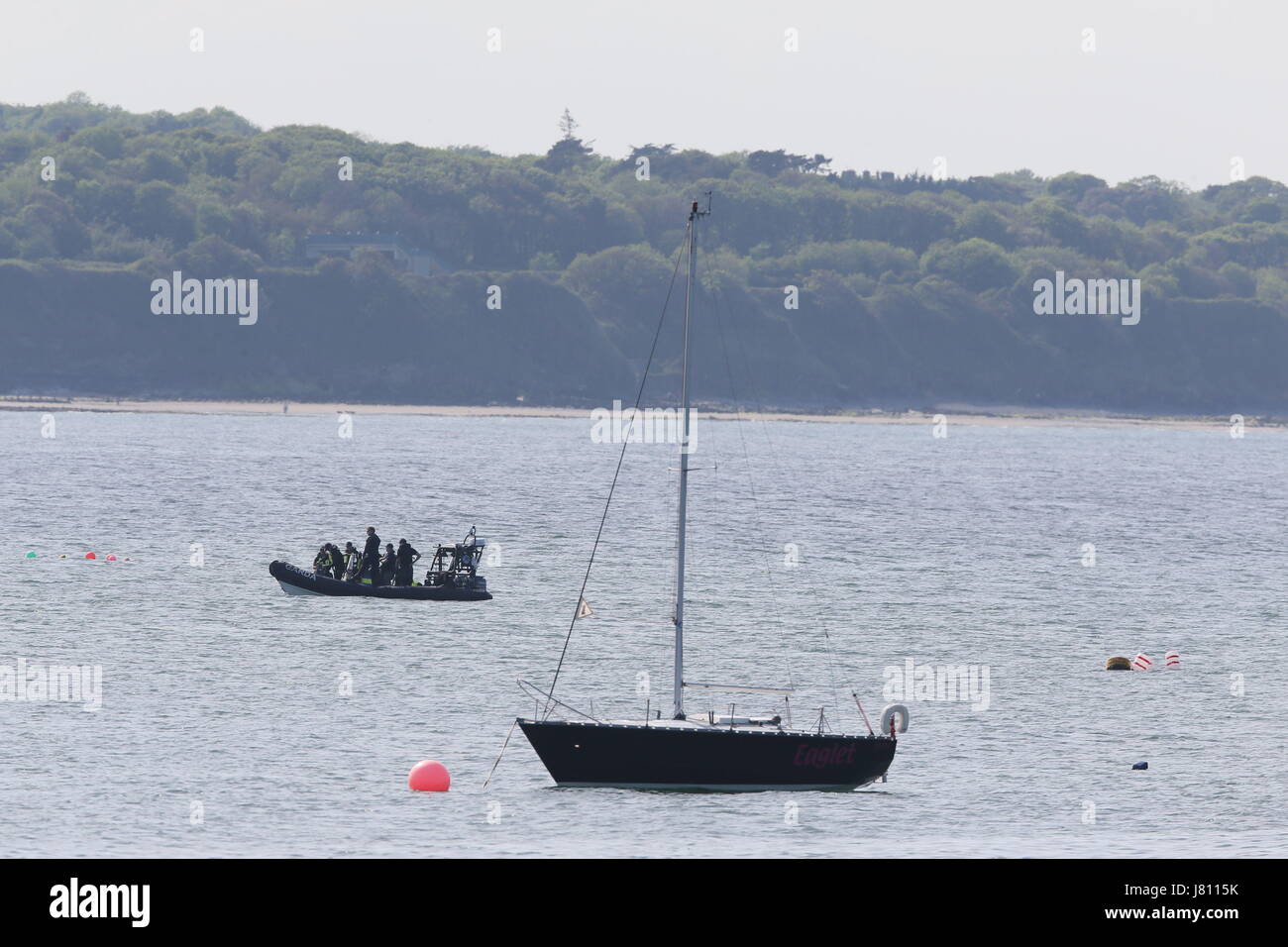 Eine Gardasee-Wasser-Einheit in Skerries Hafen wie Suche und Rettung Betrieb ist im Gange für einen fehlenden Fischer, nachdem ein Boot in der irischen See versank. Stockfoto